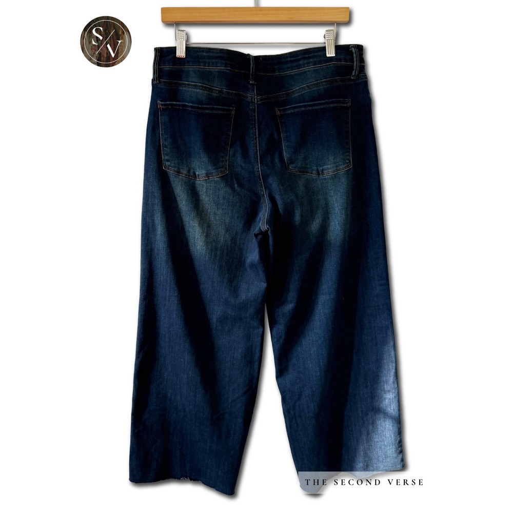Whetherly Women Wide Leg Crop Jeans Dark Wash Raw Hem Denim Size 32/14 - Picture 3 of 13